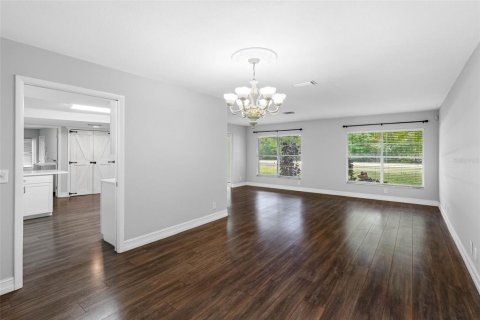 Casa en venta en Tarpon Springs, Florida, 4 dormitorios, 208.01 m2 № 1734634 - foto 28