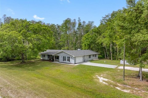Casa en venta en Tarpon Springs, Florida, 4 dormitorios, 208.01 m2 № 1734634 - foto 4