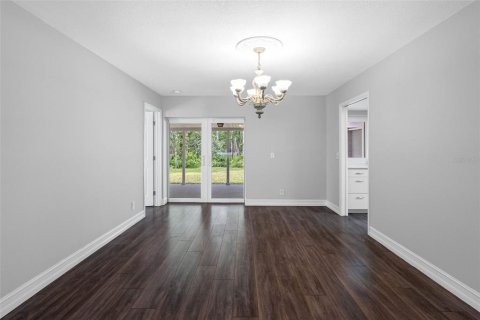 Casa en venta en Tarpon Springs, Florida, 4 dormitorios, 208.01 m2 № 1734634 - foto 27