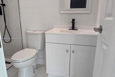 Снять в аренду квартиру в Хайалиа, Флорида 2 спальни, № 1997263 - фото 14