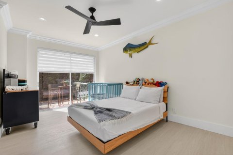 House in Boca Raton, Florida 4 bedrooms, 406.73 sq.m. № 2241233 - photo 30