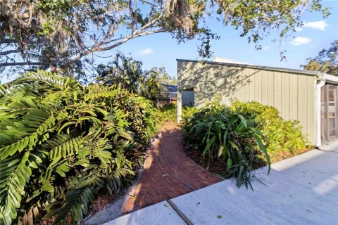 House in Sarasota, Florida 3 bedrooms, 205.69 sq.m. № 1551986 - photo 2