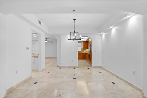 Adosado en venta en Deerfield Beach, Florida, 3 dormitorios, 216.18 m2 № 2188758 - foto 8
