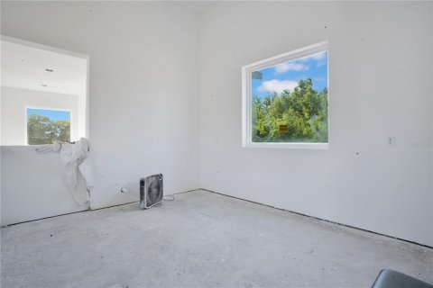 House in Polk City, Florida 4 bedrooms, 457.36 sq.m. № 2102499 - photo 13