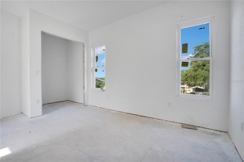 House in Polk City, Florida 4 bedrooms, 457.36 sq.m. № 2102499 - photo 24