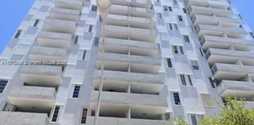 Condo à Miami Beach, Floride, 2 chambres  № 1898286