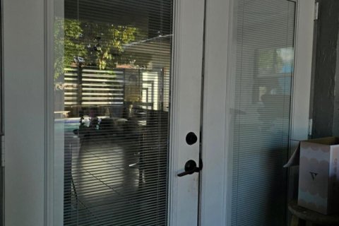 Купить виллу или дом в Корал-Спрингс, Флорида 3 комнаты, 167.97м2, № 2085151 - фото 7