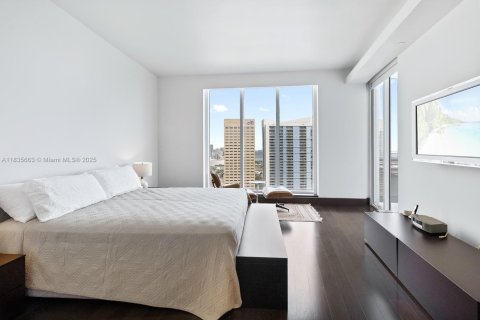 Condominio en venta en Miami, Florida, 2 dormitorios, 165.74 m2 № 1819867 - foto 23
