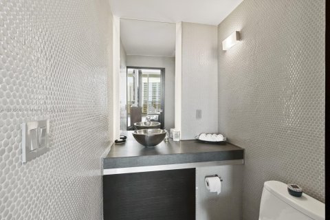 Condominio en venta en Miami, Florida, 2 dormitorios, 165.74 m2 № 1819867 - foto 22