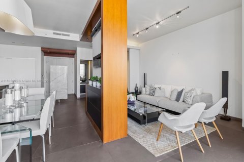 Condominio en venta en Miami, Florida, 2 dormitorios, 165.74 m2 № 1819867 - foto 13