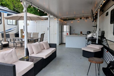 Apartamento en alquiler en Key Largo, Florida, 2 dormitorios № 1968136 - foto 4