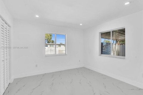 Villa ou maison à louer à Miami, Floride: 3 chambres, 144.37 m2 № 1995527 - photo 26