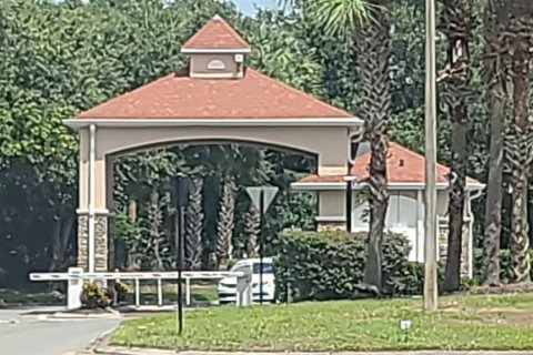 House in Kissimmee, Florida 7 bedrooms, 383.97 sq.m. № 2359379 - photo 15