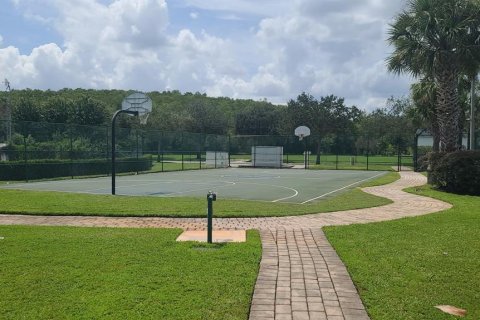 House in Kissimmee, Florida 7 bedrooms, 383.97 sq.m. № 2359379 - photo 17