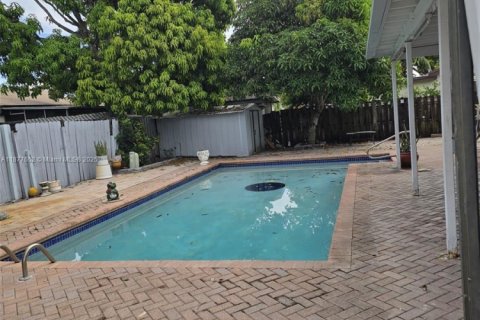 House in Boca Raton, Florida 2 bedrooms, 87.14 sq.m. № 1922700 - photo 9