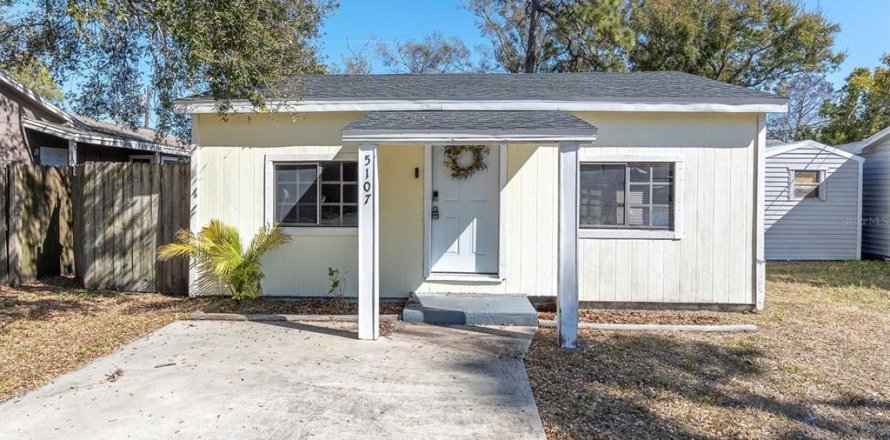 Casa en Saint Petersburg, Florida 2 dormitorios, 75.81 m2 № 2225289