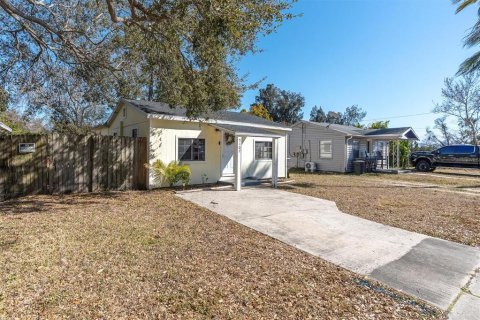 Casa en venta en Saint Petersburg, Florida, 2 dormitorios, 75.81 m2 № 2225289 - foto 3