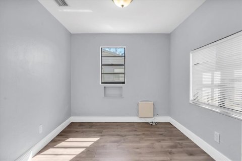 Casa en venta en Saint Petersburg, Florida, 2 dormitorios, 75.81 m2 № 2225289 - foto 21