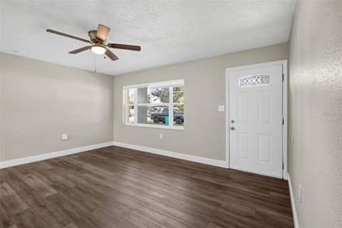 Villa ou maison à vendre à Orlando, Floride: 4 chambres, 103.68 m2 № 2434813 - photo 9