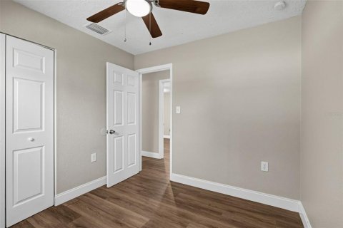 Villa ou maison à vendre à Orlando, Floride: 4 chambres, 103.68 m2 № 2434813 - photo 19