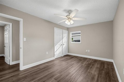 Villa ou maison à vendre à Orlando, Floride: 4 chambres, 103.68 m2 № 2434813 - photo 13