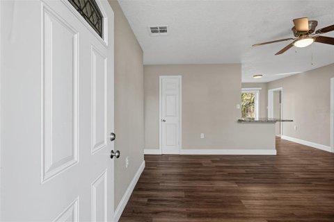 Villa ou maison à vendre à Orlando, Floride: 4 chambres, 103.68 m2 № 2434813 - photo 10