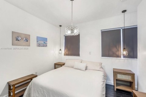 Снять в аренду кондоминиум в Майами-Бич, Флорида 1 спальня, 48.4м2, № 2003764 - фото 12