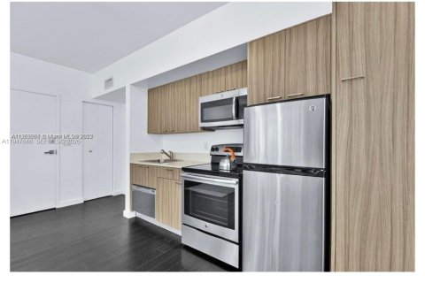 Снять в аренду кондоминиум в Майами-Бич, Флорида 1 спальня, 48.4м2, № 2003764 - фото 5