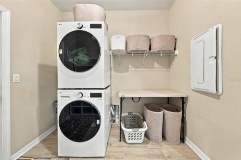 Купить виллу или дом в Уимаума, Флорида 10 комнат, 331.29м2, № 2428895 - фото 24