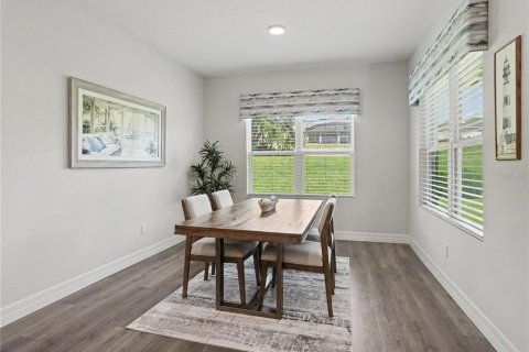 Casa en venta en Eustis, Florida, 4 dormitorios, 230.21 m2 № 2383545 - foto 9