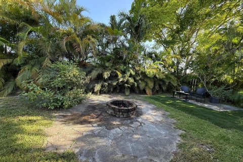 Villa ou maison à vendre à Tamarac, Floride: 2 chambres, 156.45 m2 № 2240552 - photo 4