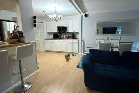 Villa ou maison à vendre à Tamarac, Floride: 2 chambres, 156.45 m2 № 2240552 - photo 15