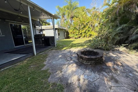 Villa ou maison à vendre à Tamarac, Floride: 2 chambres, 156.45 m2 № 2240552 - photo 5
