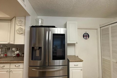 Villa ou maison à vendre à Tamarac, Floride: 2 chambres, 156.45 m2 № 2240552 - photo 19