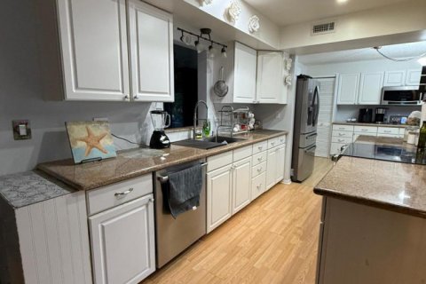 Villa ou maison à vendre à Tamarac, Floride: 2 chambres, 156.45 m2 № 2240552 - photo 17