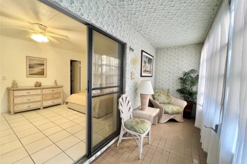 Condominio en venta en Deerfield Beach, Florida, 1 dormitorio, 65.03 m2 № 2147190 - foto 11