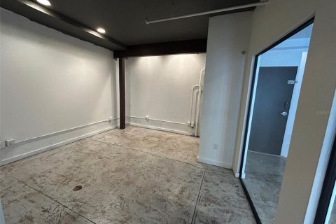 Condo in Orlando, Florida, 2 bedrooms  № 1780421 - photo 3
