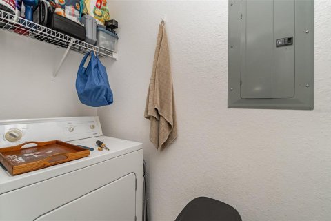 Copropriété à vendre à Fort Myers, Floride: 2 chambres, 92.53 m2 № 1810350 - photo 13