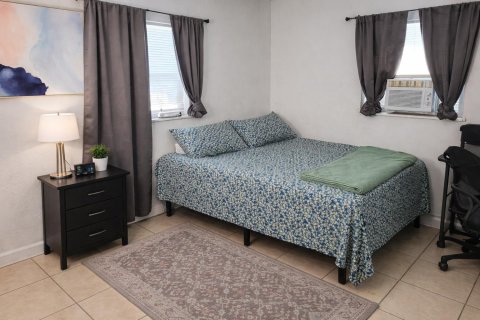 Купить виллу или дом в Помпано-Бич, Флорида 3 комнаты, 138.52м2, № 2077527 - фото 7