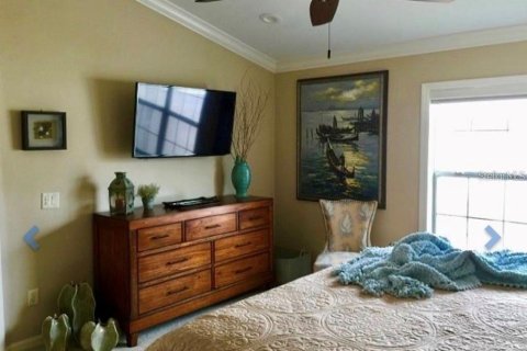House in The Villages, Florida 2 bedrooms, 111.11 sq.m. № 2230870 - photo 15