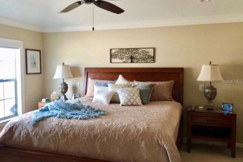 House in The Villages, Florida 2 bedrooms, 111.11 sq.m. № 2230870 - photo 14