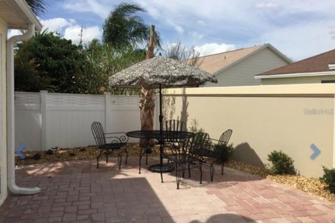 House in The Villages, Florida 2 bedrooms, 111.11 sq.m. № 2230870 - photo 19