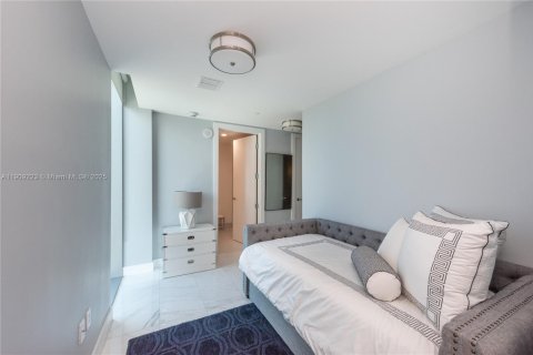 Condo in Sunny Isles Beach, Florida, 3 bedrooms  № 1973770 - photo 26