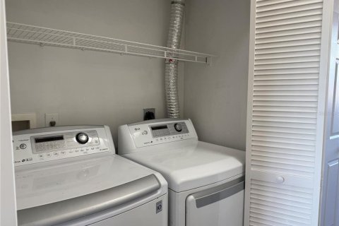 Touwnhouse à louer à Sarasota, Floride: 3 chambres, 126.25 m2 № 1885796 - photo 10