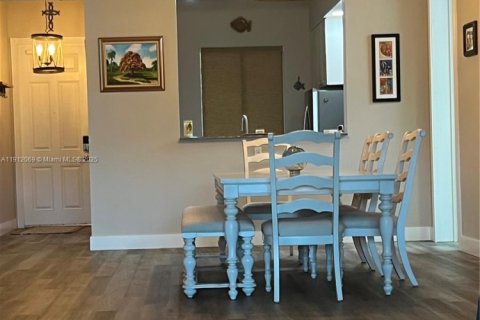 Copropriété à vendre à St. Lucie, Floride: 2 chambres, 184.78 m2 № 1968129 - photo 7