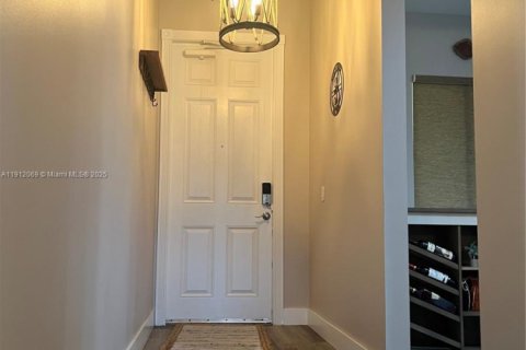 Copropriété à vendre à St. Lucie, Floride: 2 chambres, 184.78 m2 № 1968129 - photo 2