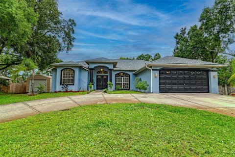 House in Land O' Lakes, Florida 3 bedrooms, 204.11 sq.m. № 1784339 - photo 2