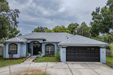 House in Land O' Lakes, Florida 3 bedrooms, 204.11 sq.m. № 1784339 - photo 4