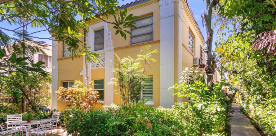 Condo à Miami Beach, Floride, 2 chambres № 1938746