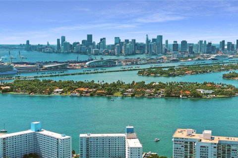 Copropriété à louer à Miami Beach, Floride: 2 chambres, 104.98 m2 № 1938746 - photo 26